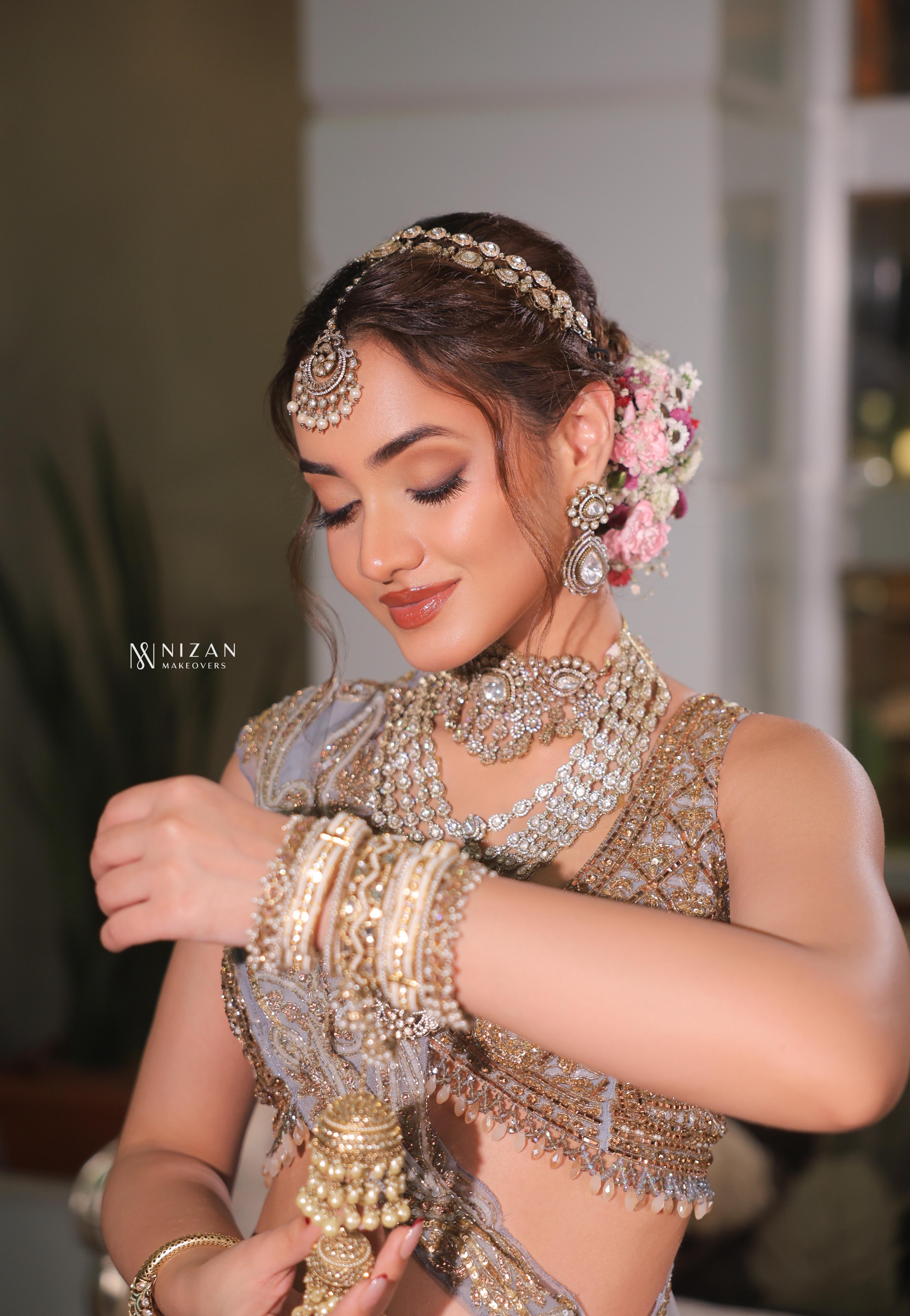 Traditional Kasavu Saree Muhurtham Bride